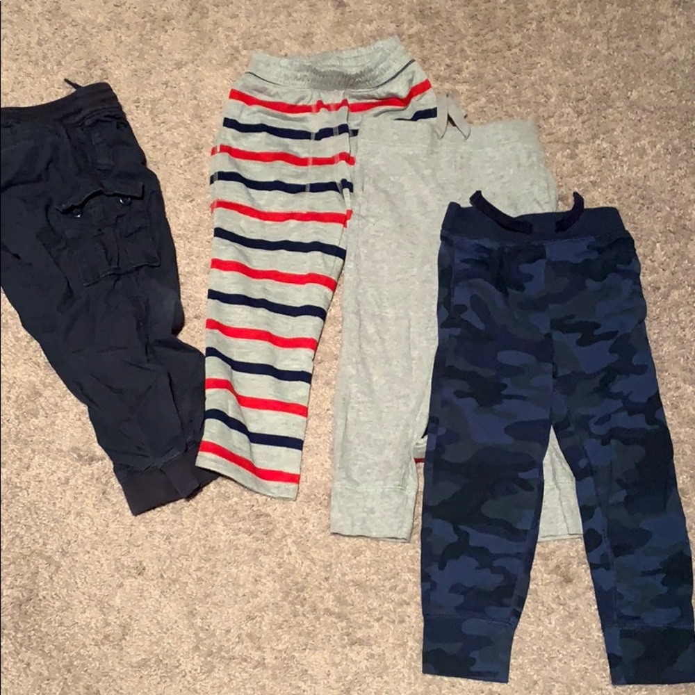 4 pairs boy pant lot GAP KIDS 4t